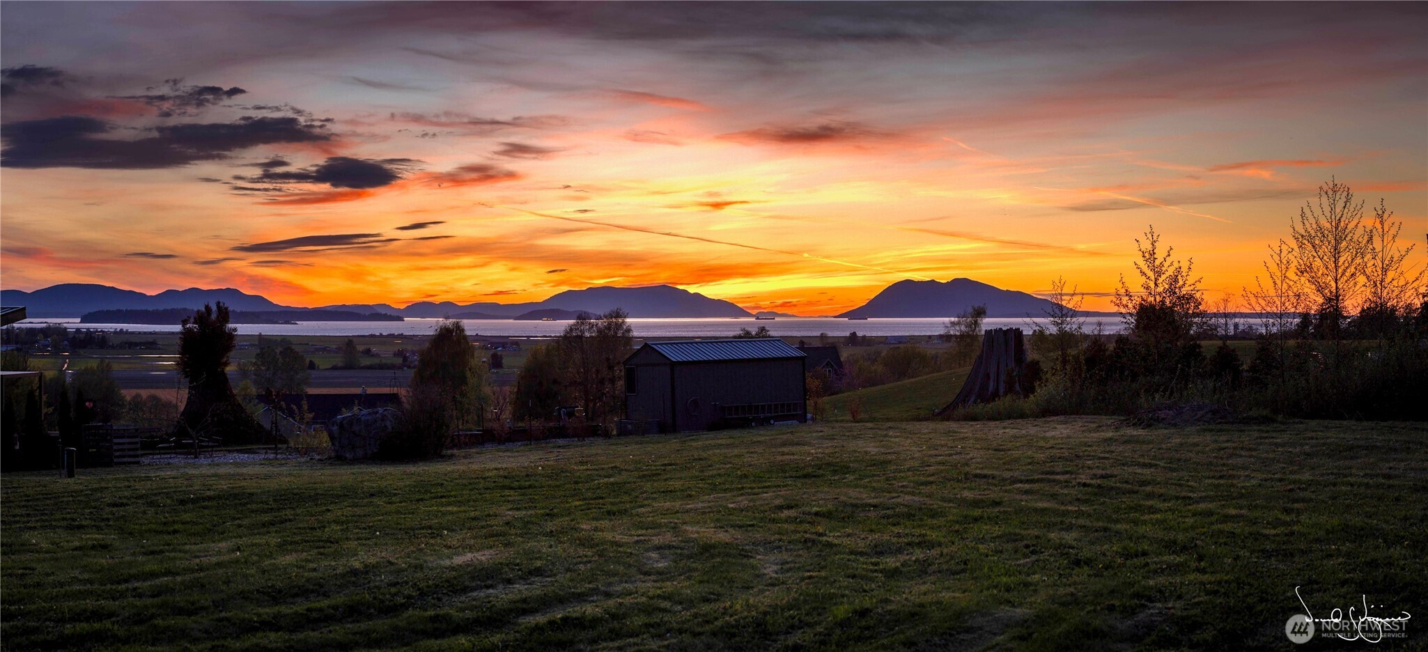 16425 Tree Frog Lane, Bow, WA 98232