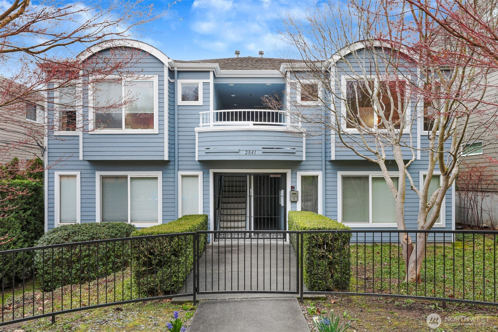 2841 14th Avenue W, Seattle, WA 98119