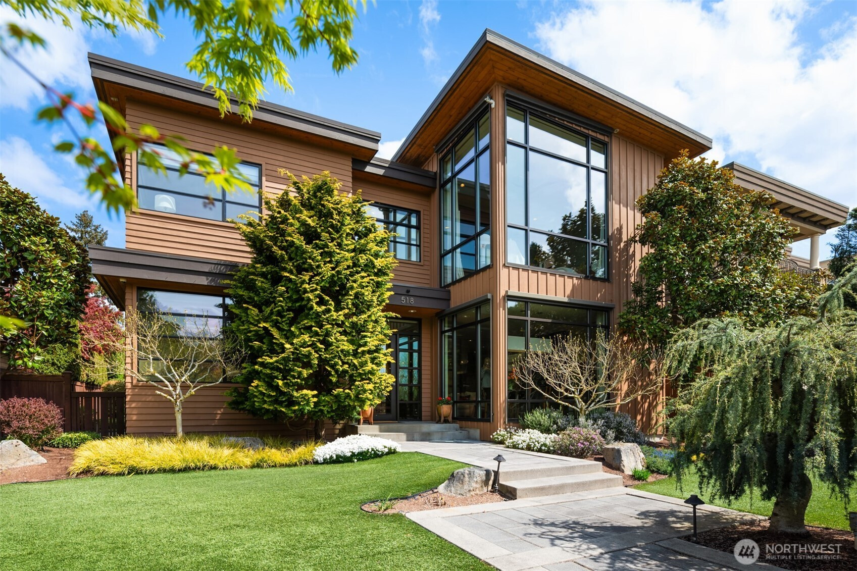 518 14th Avenue W, Kirkland, WA 98033