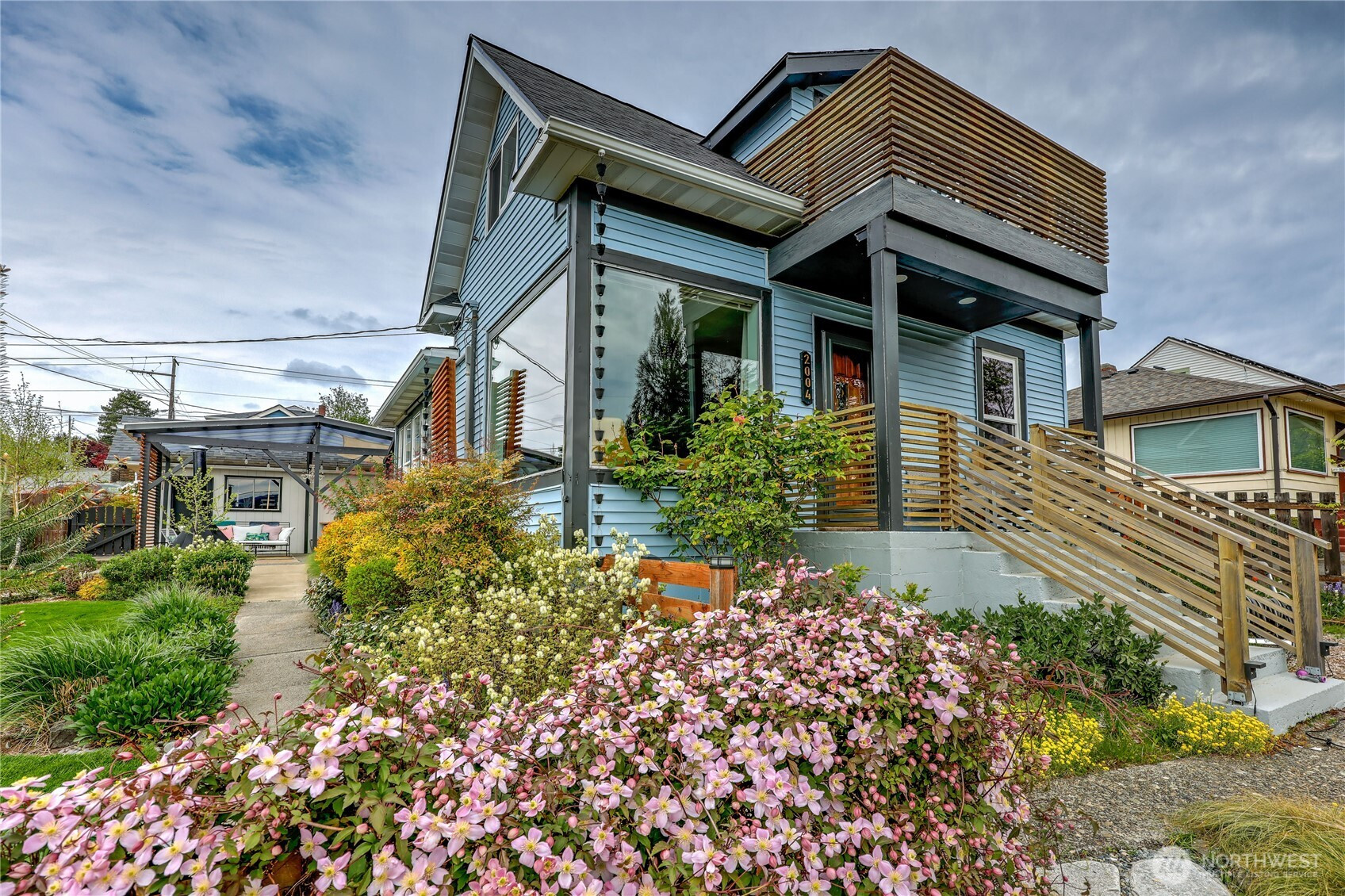 2004 E 15th Street, Bremerton, WA 98310