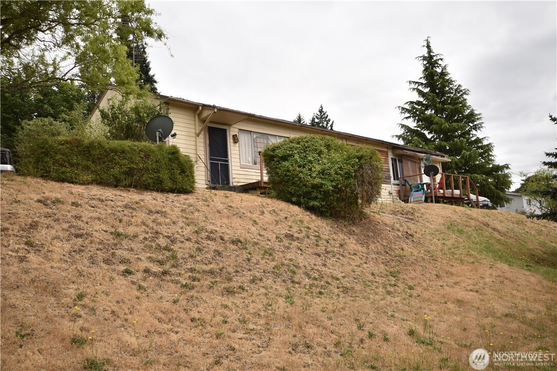 3618 W Madrona Street, Bremerton, WA 98312