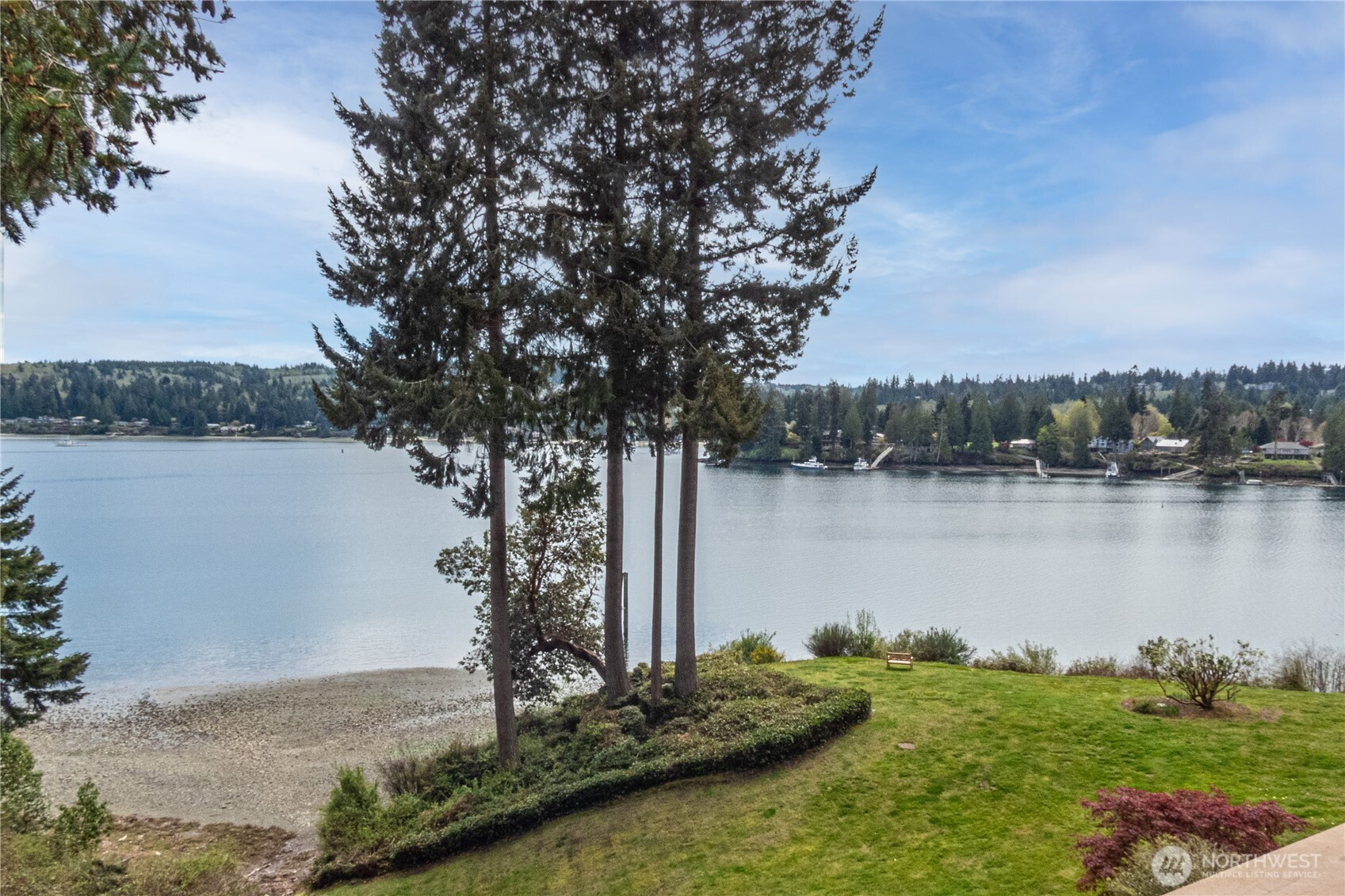 41 North Bay Lane, Port Ludlow, WA 98365