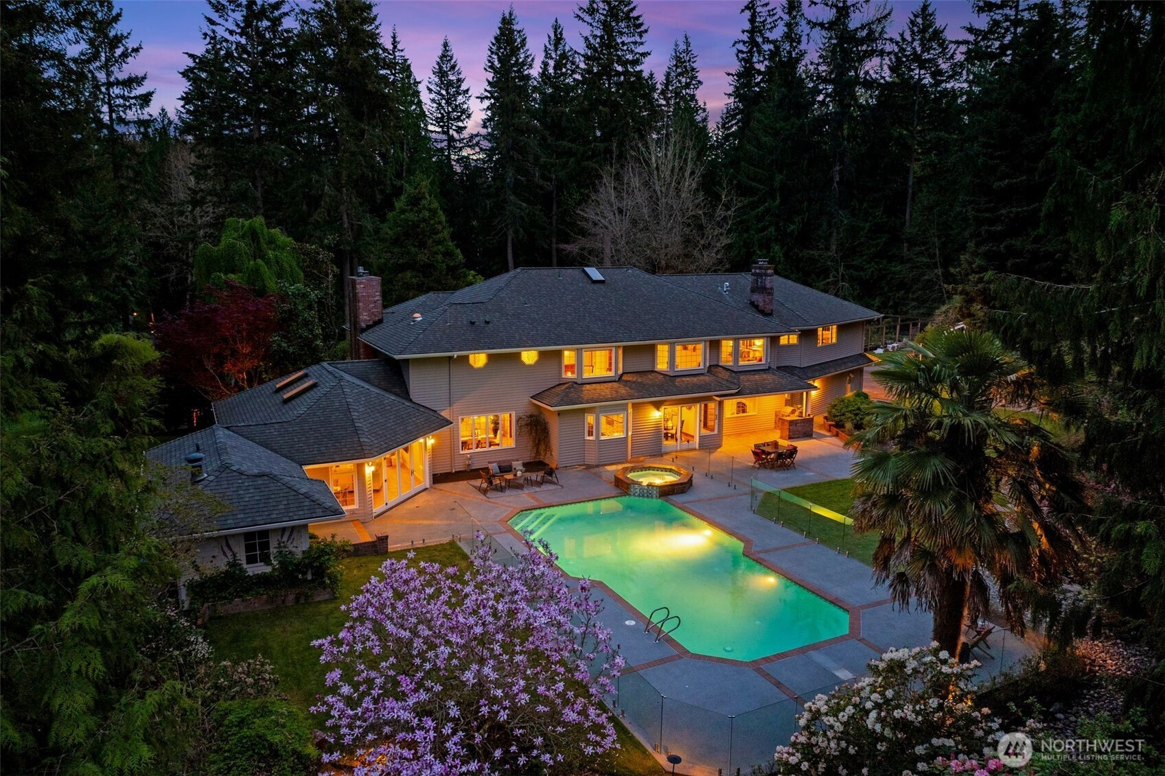 21520 SE 13th Place, Sammamish, WA 98075