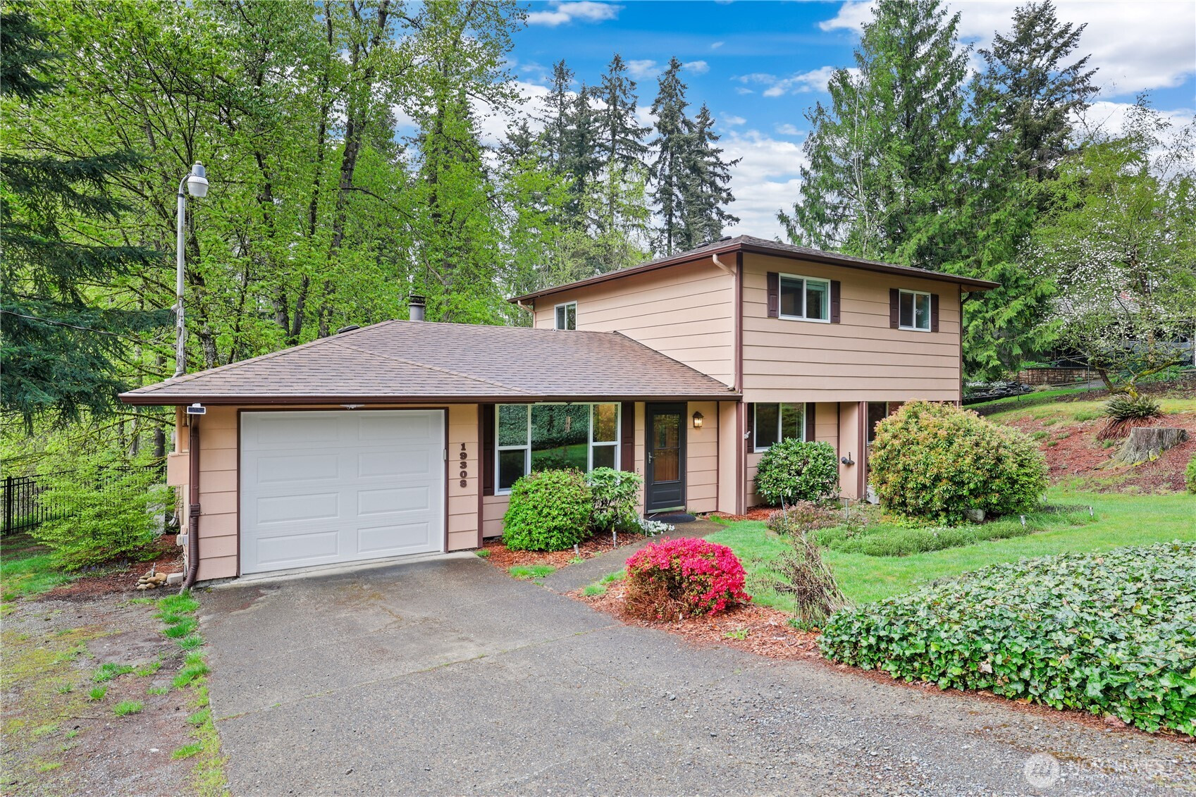 19308 65th Street E, Bonney Lake, WA 98391