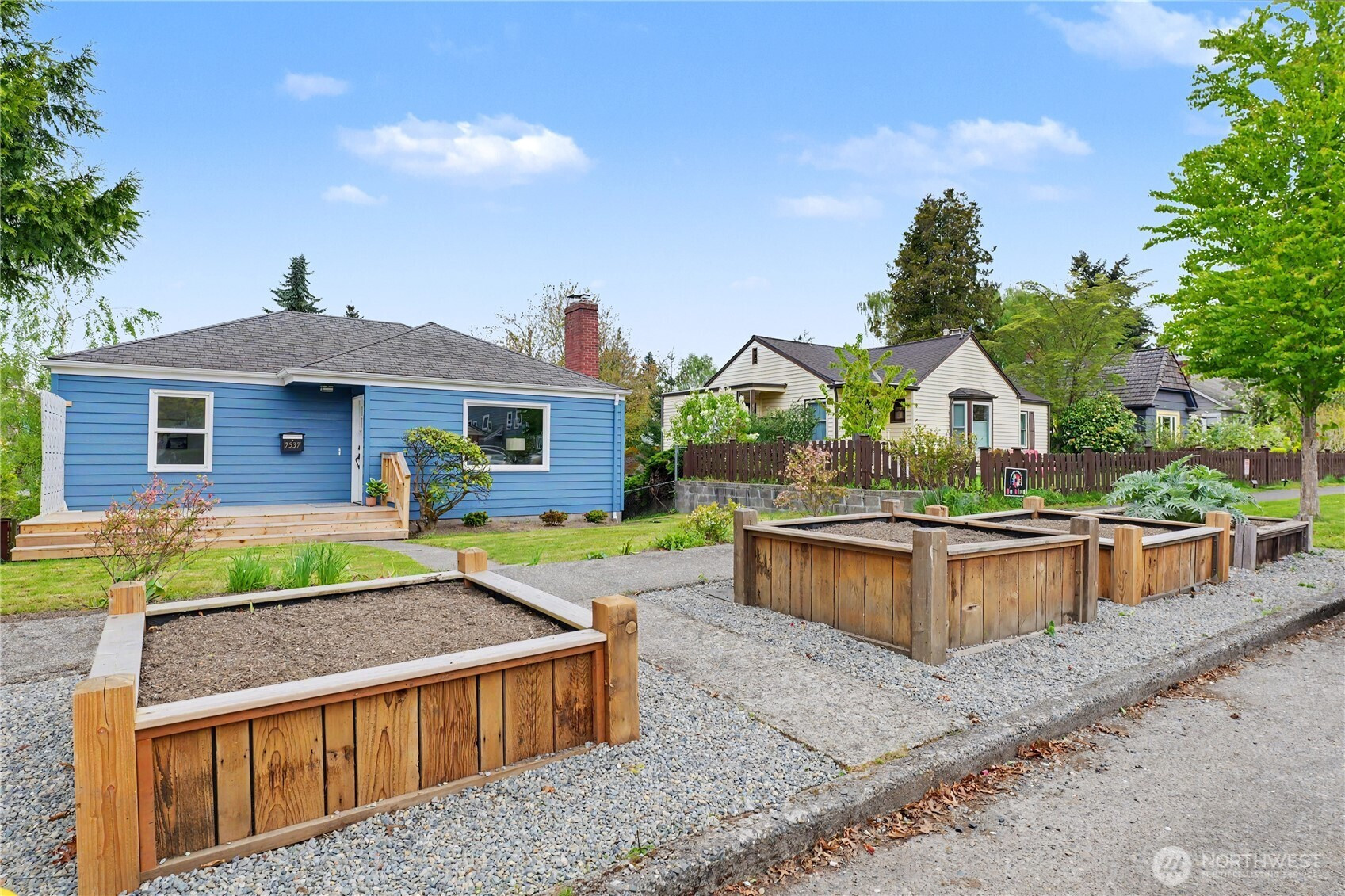 7537 21st Avenue NE, Seattle, WA 98115