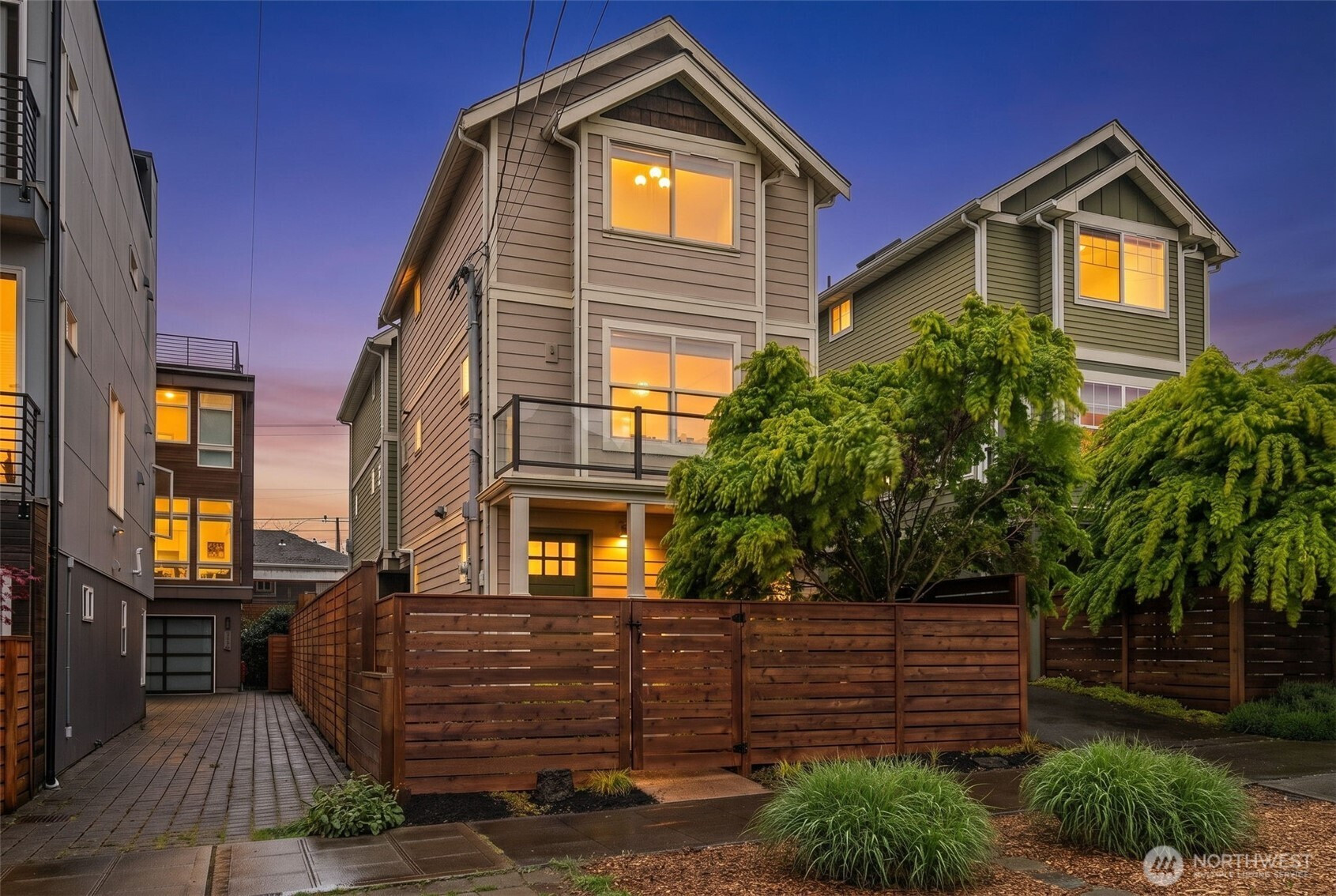 6209 7th Avenue NW, Seattle, WA 98107