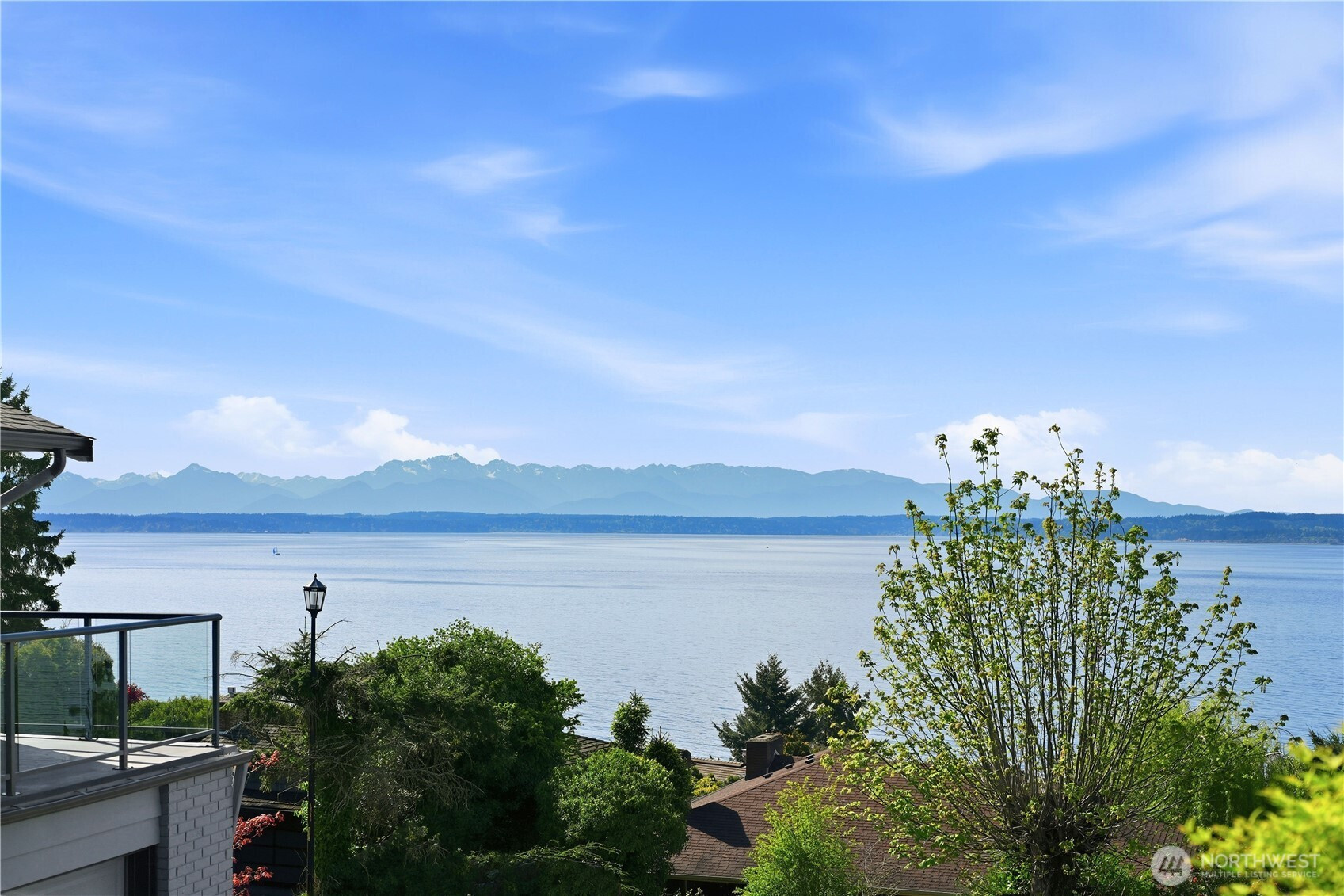 10248 Richwood Avenue NW, Seattle, WA 98177