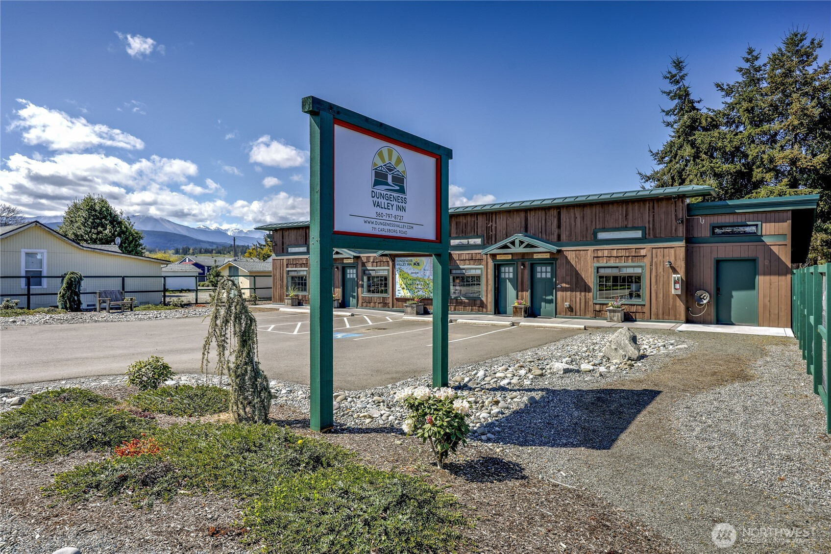 711 Carlsborg Road, Sequim, WA 98382