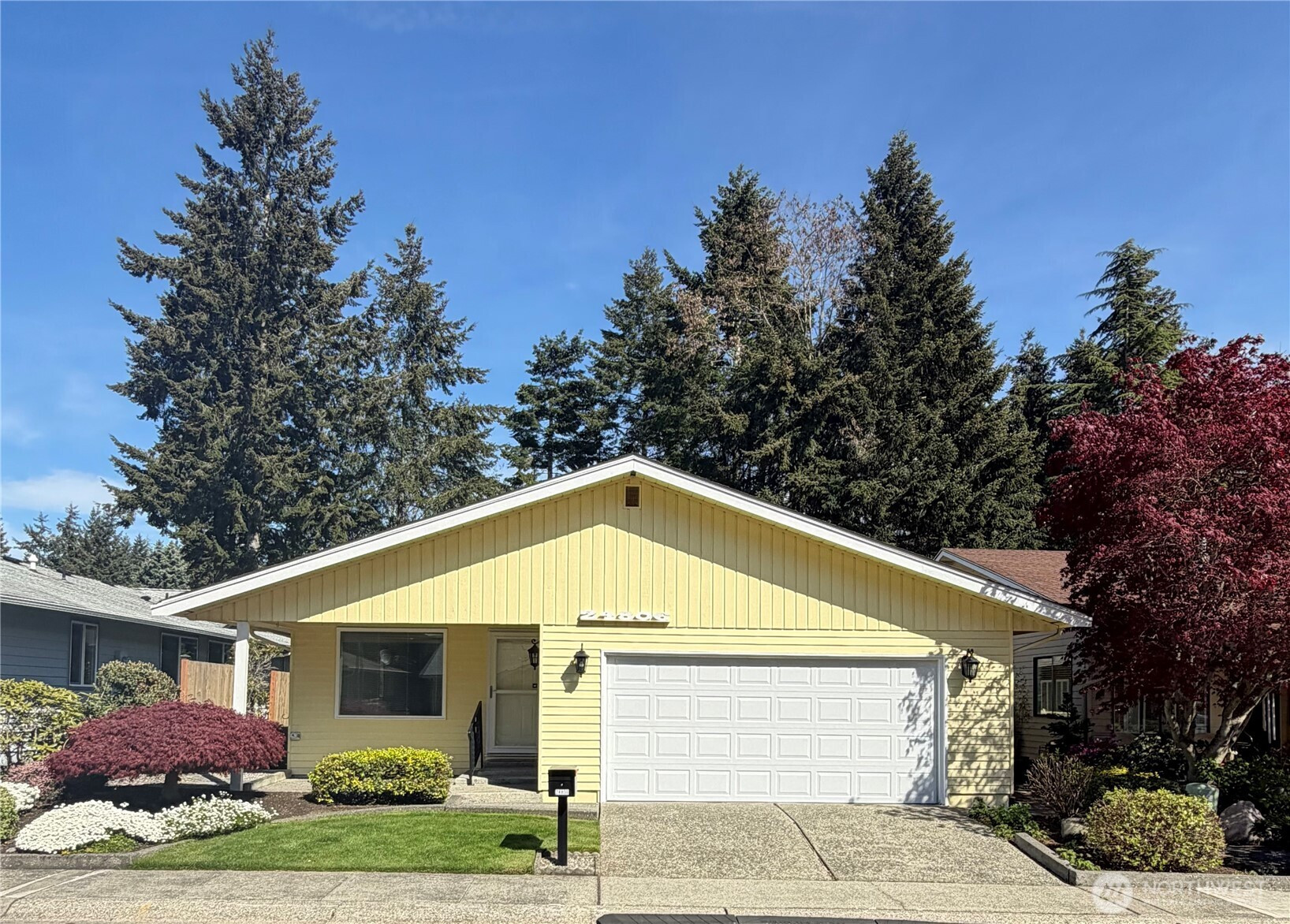 24806 10th Avenue S, Des Moines, WA 98198