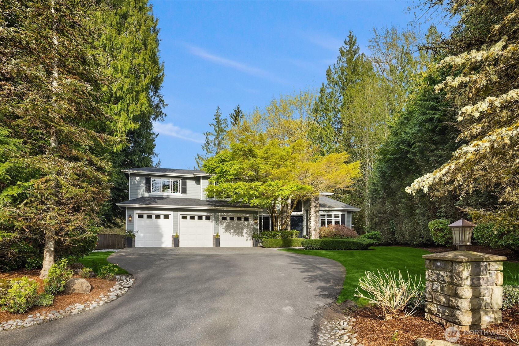 8042 243rd Place NE, Redmond, WA 98053
