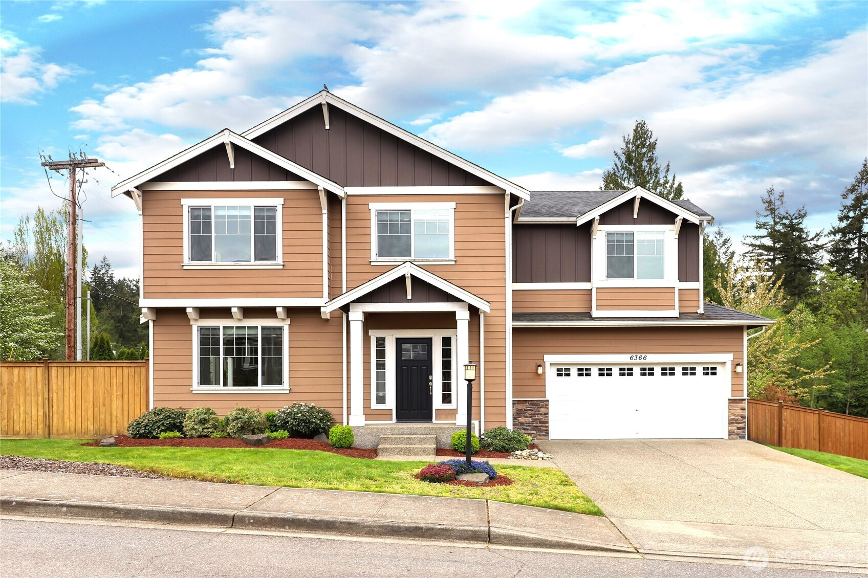 6366 Juanita Circle NE, Bremerton, WA 98311
