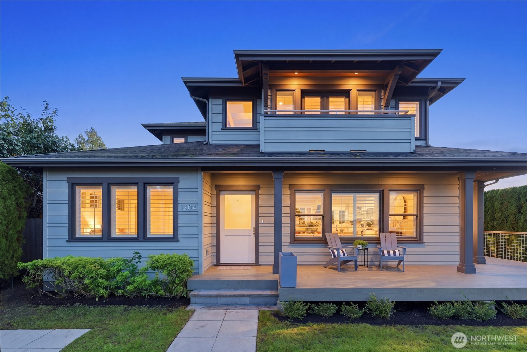 1204 6th Street W, Kirkland, WA 98033