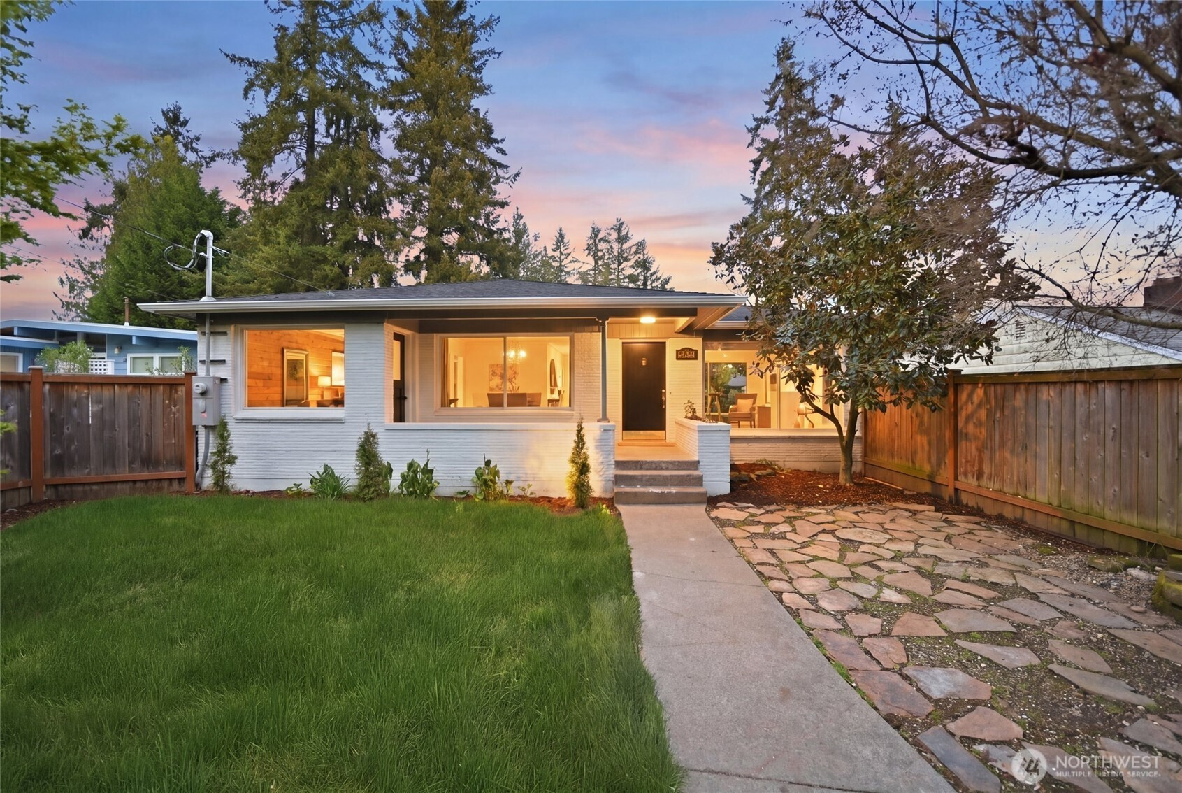 10726 Sand Point Way NE, Seattle, WA 98125