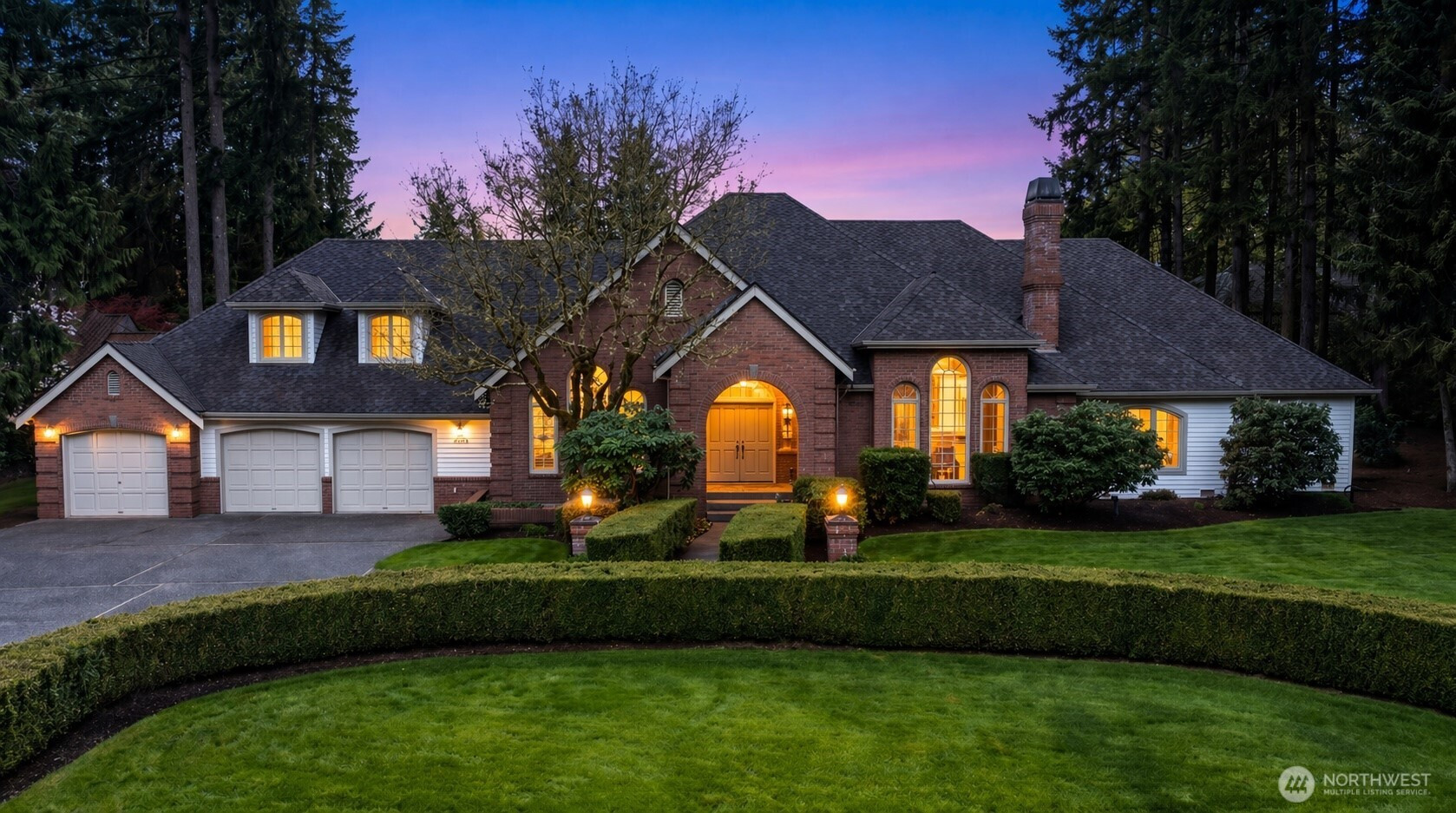 14329 194th Avenue NE, Woodinville, WA 98077