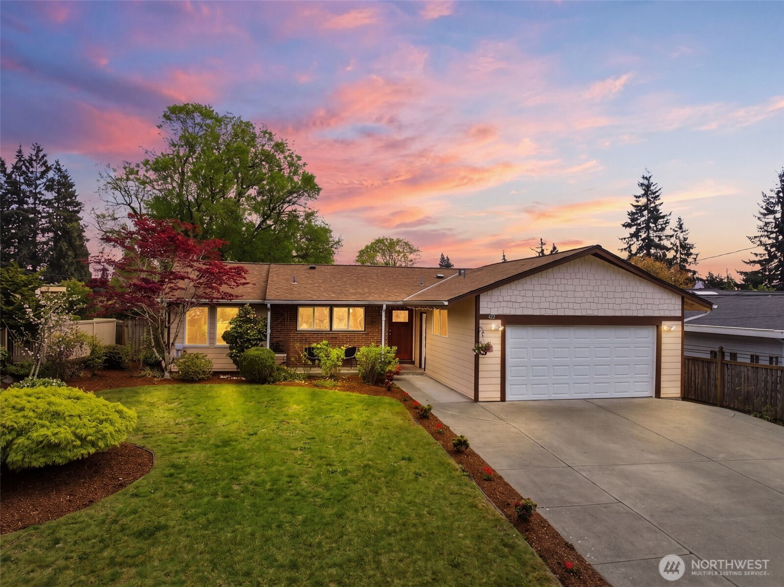 422 159th Place SE, Bellevue, WA 98008