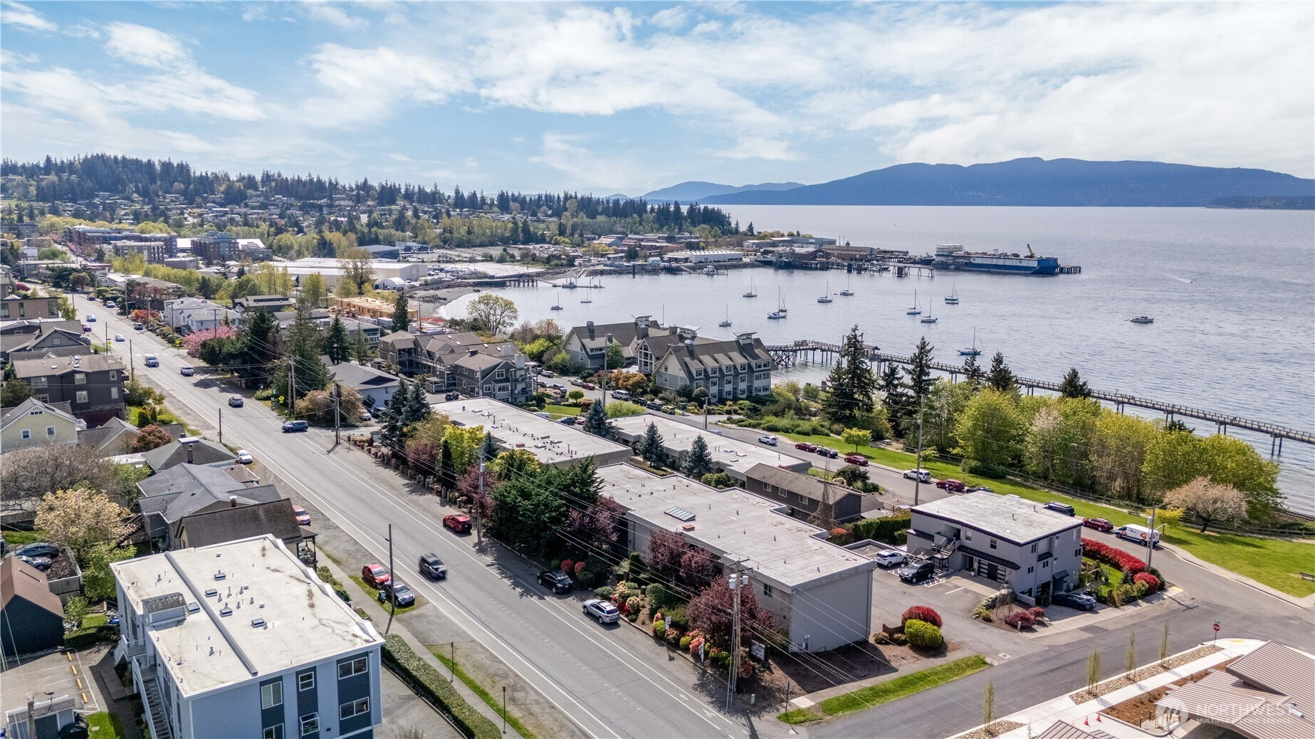 700 11th Street, Bellingham, WA 98225