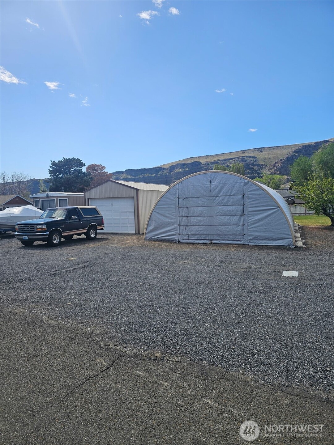 908 Hunter Avenue SW, Quincy, WA 98848