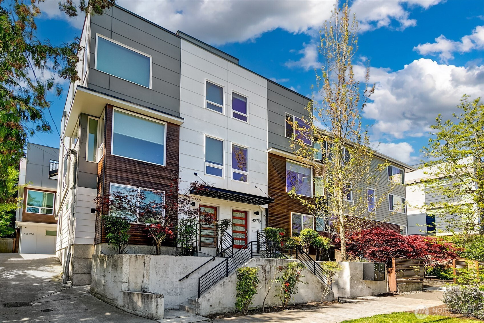 4221 Evanston Avenue N, Seattle, WA 98103