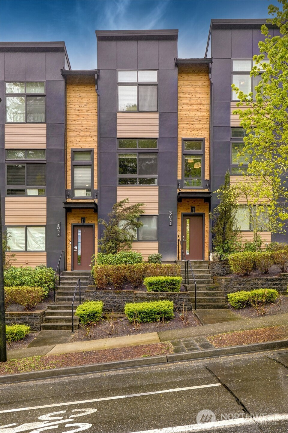 2041 NW Talus Drive, Issaquah, WA 98027