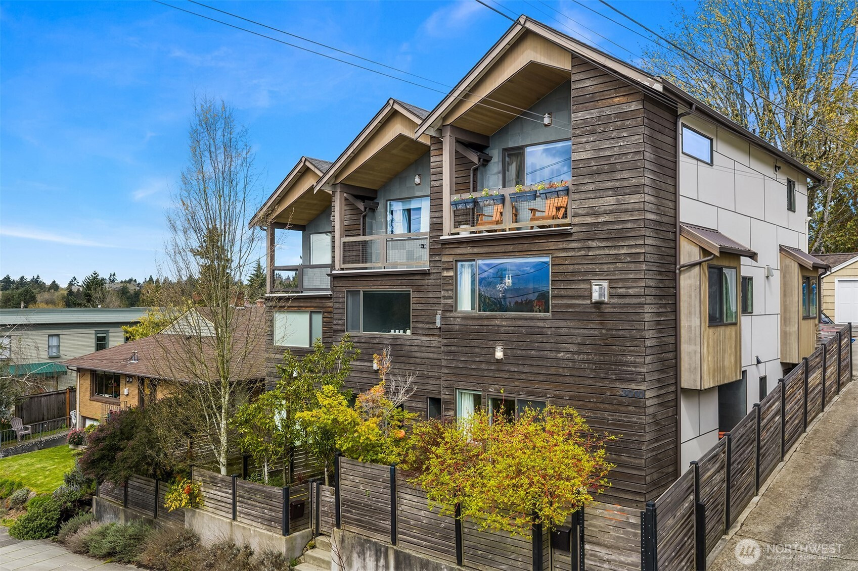 3010 NE 55th Street, Seattle, WA 98105