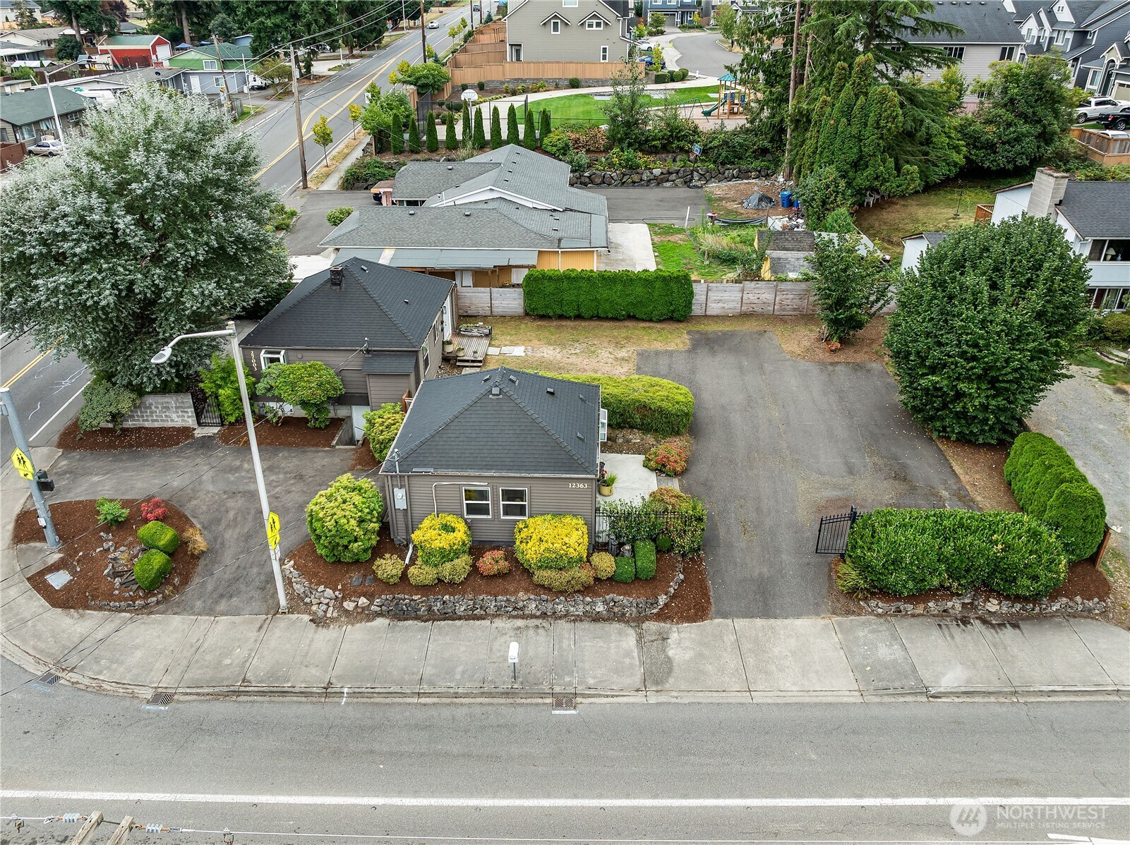 27003 124th Avenue SE, Kent, WA 98030