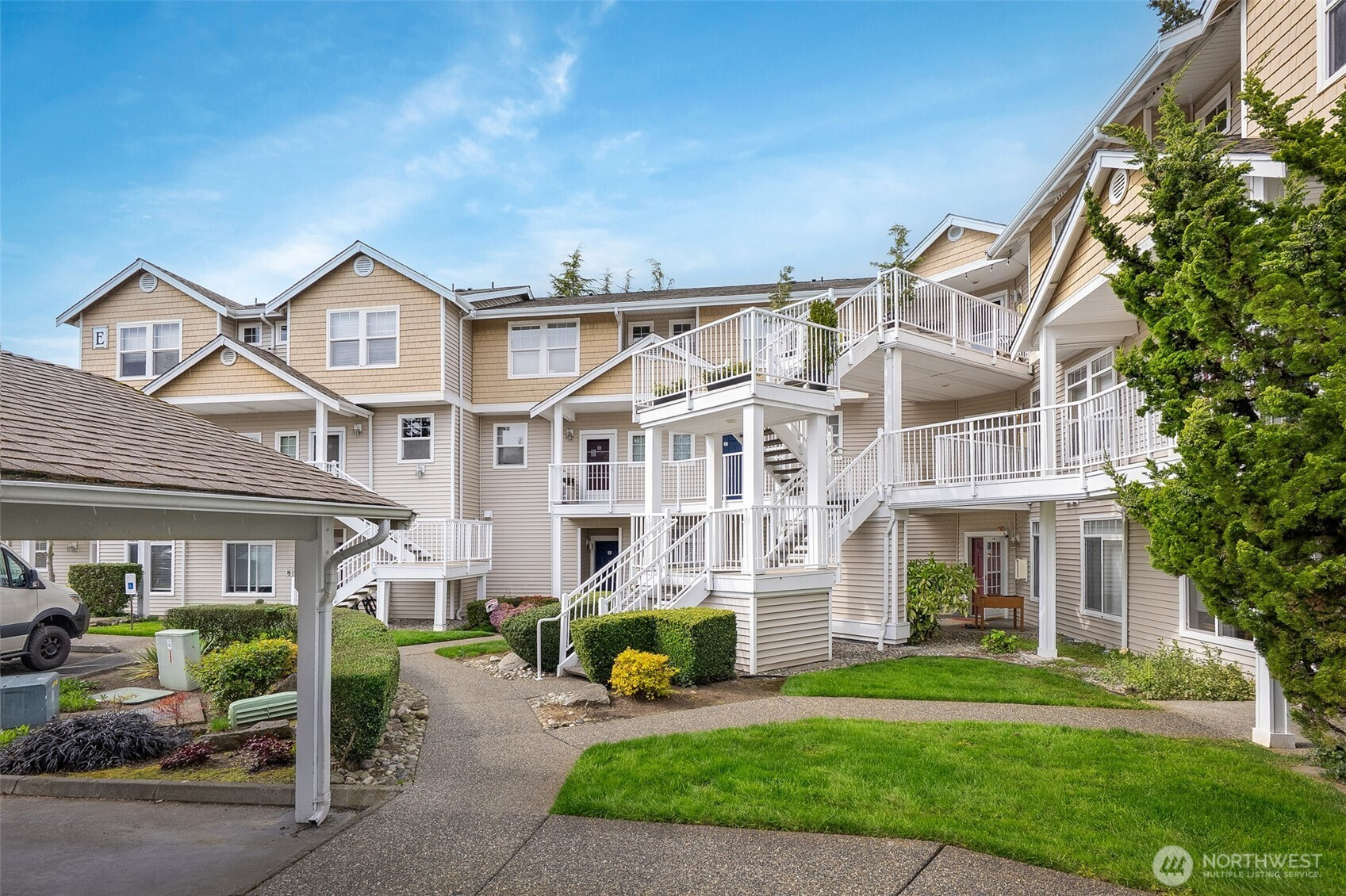 5400 Harbour Pointe Boulevard, Mukilteo, WA 98275