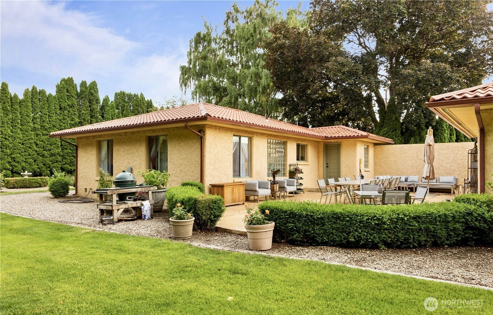 1720 Road 20 NW, Soap Lake, WA 98851