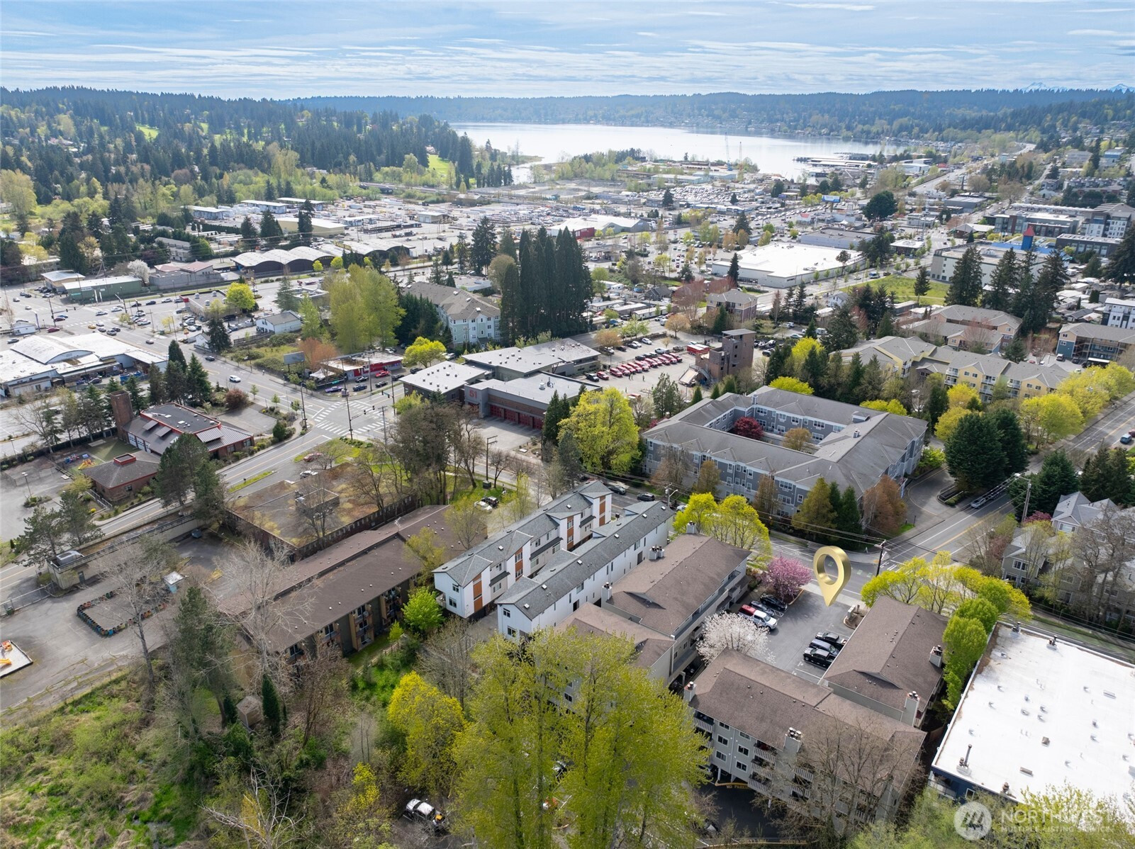 18200 73rd Avenue NE, Kenmore, WA 98028