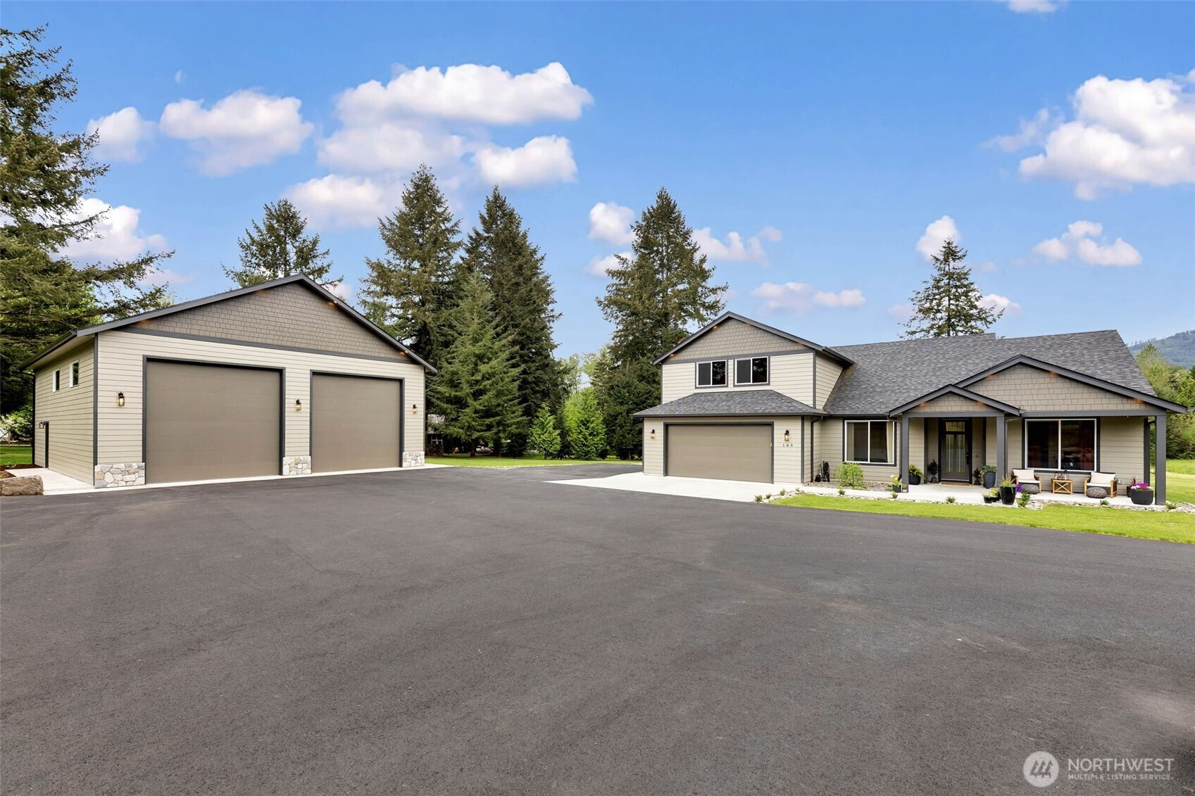 185 Eagle Court, Woodland, WA 98674