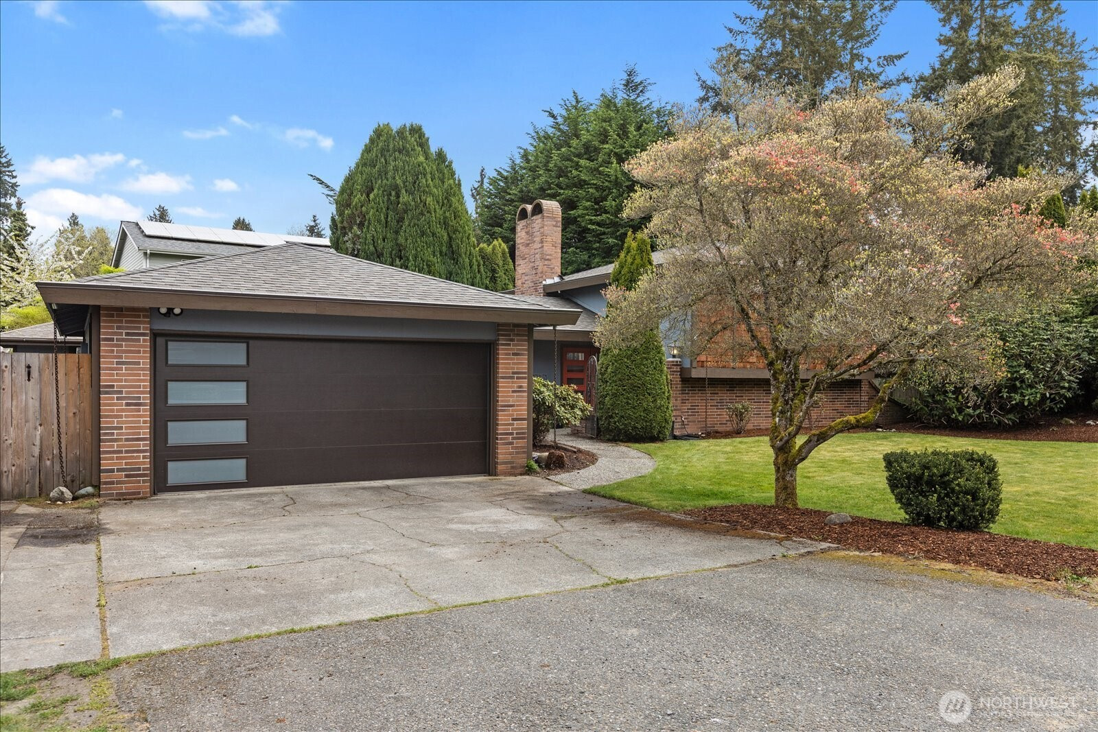 22017 95th Place W, Edmonds, WA 98020