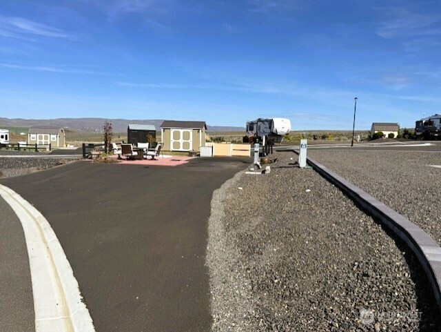 1769 Naches Wenas Rd, Selah, WA 98942