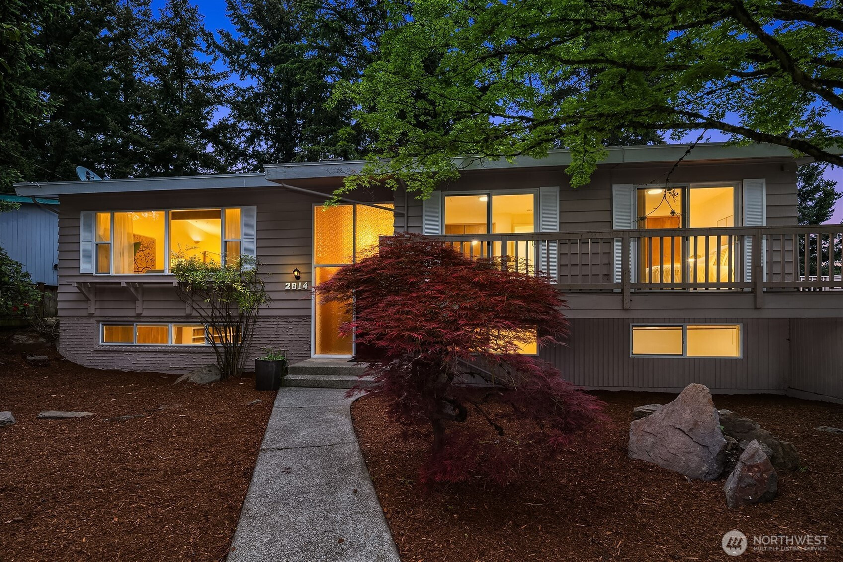 2814 129th Avenue SE, Bellevue, WA 98005