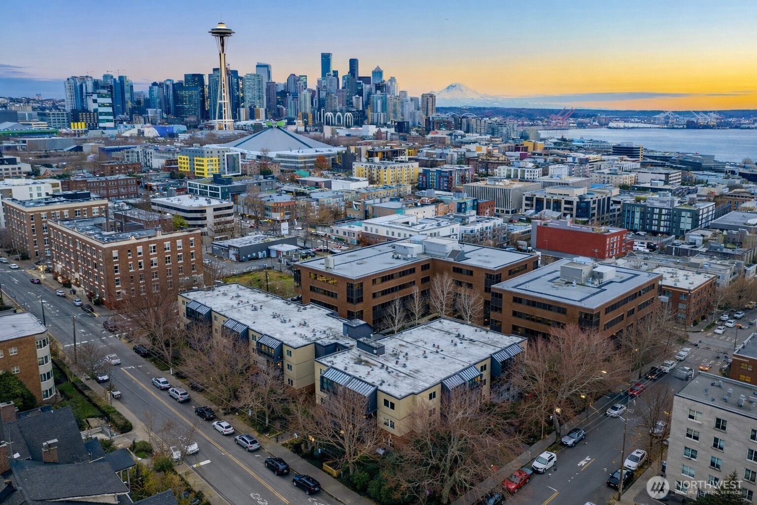 275 W Roy Street, Seattle, WA 98119