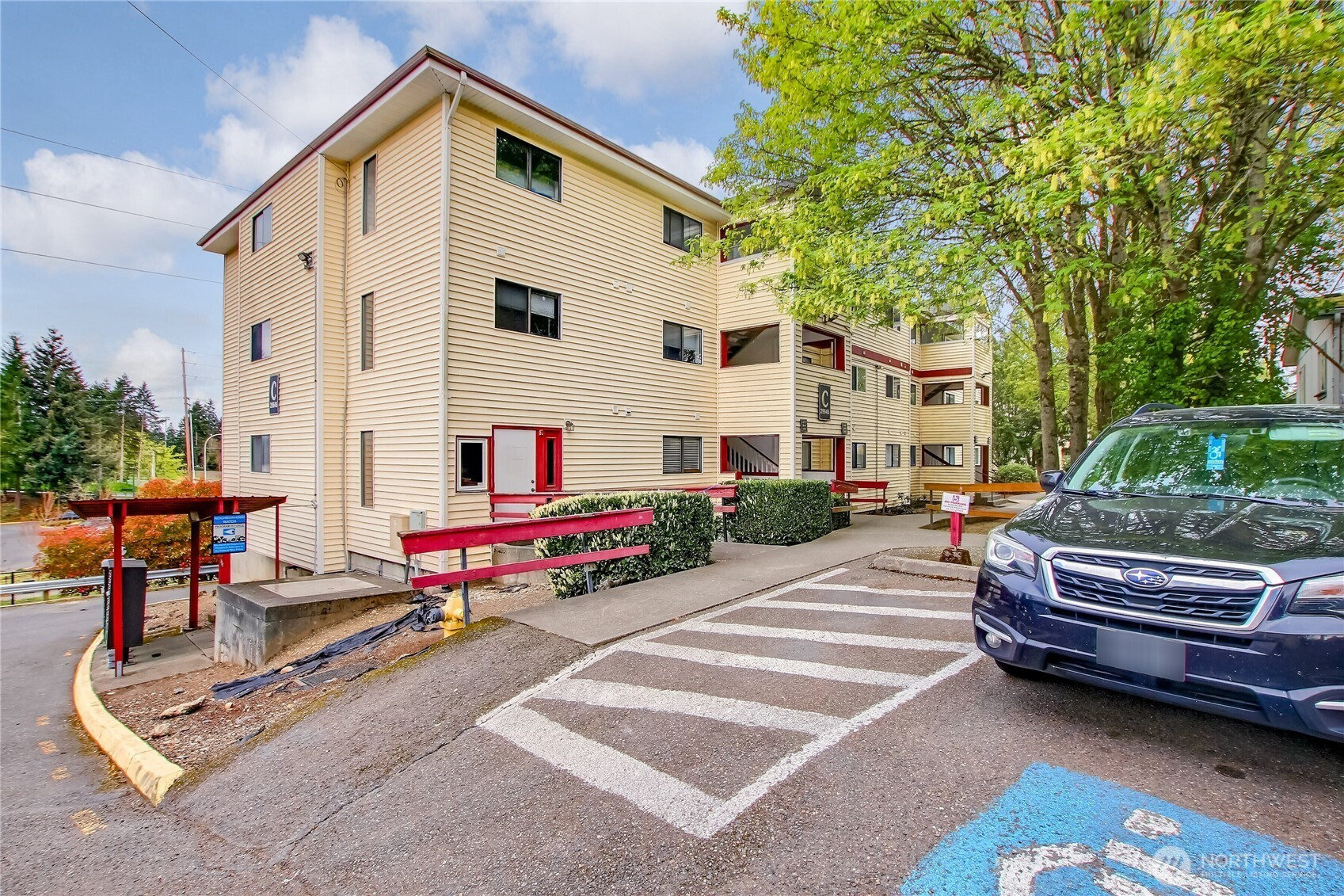 29645 18th Avenue S, Federal Way, WA 98003