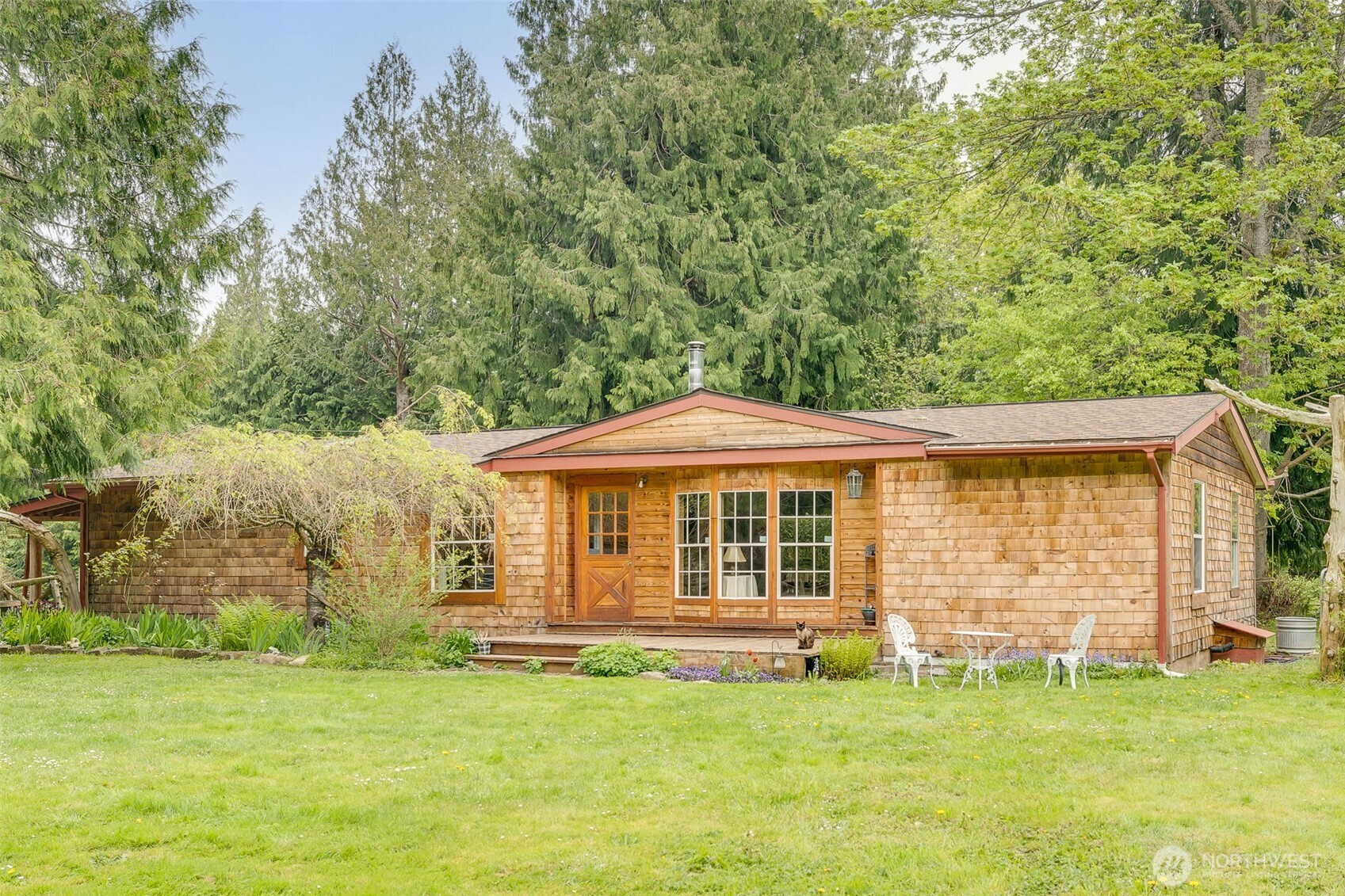 472 Iris Lane, Camano Island, WA 98282
