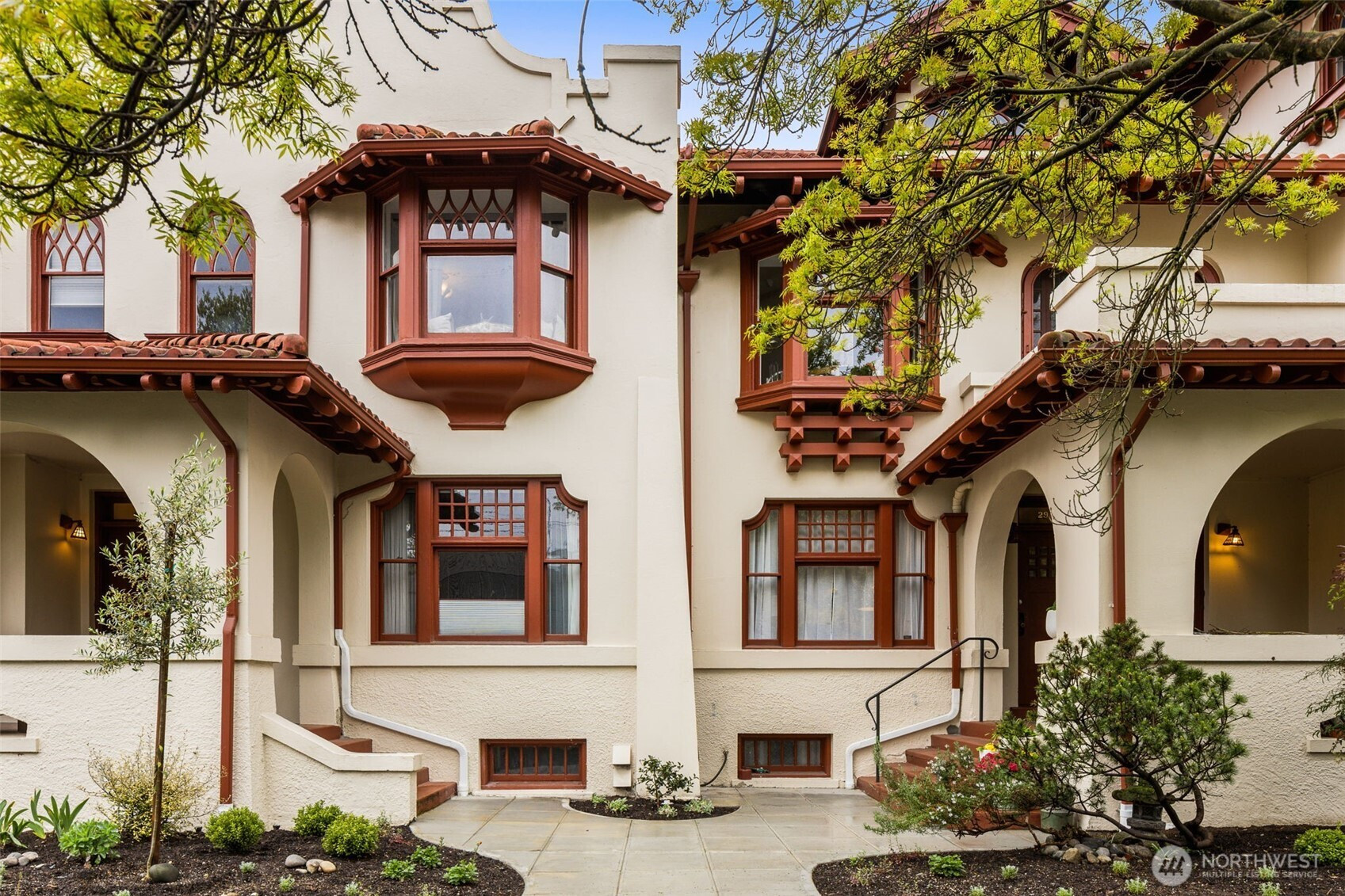 2909 Franklin Avenue E, Seattle, WA 98102