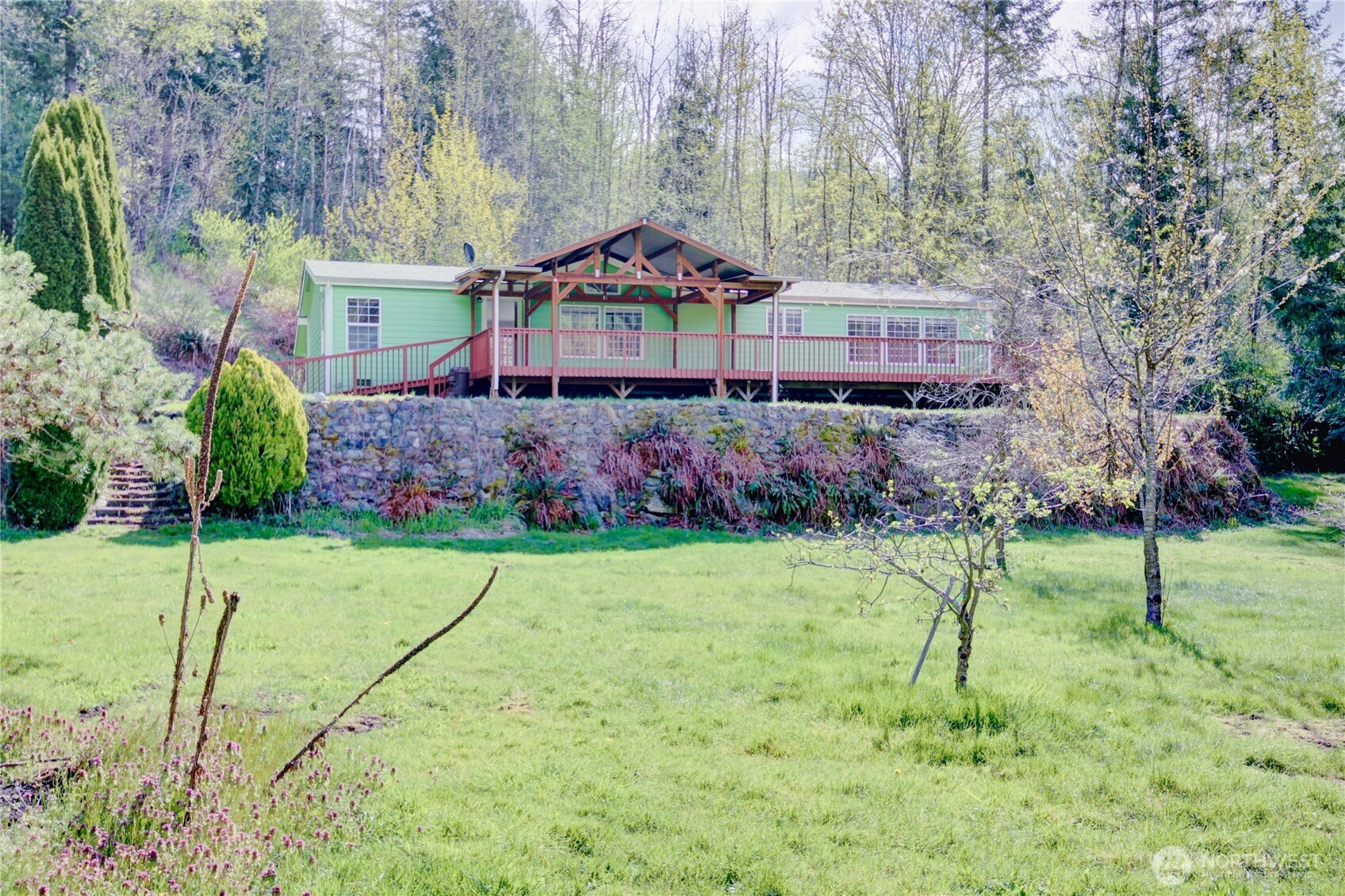405 Alger Cain Lake Road, Sedro Woolley, WA 98284