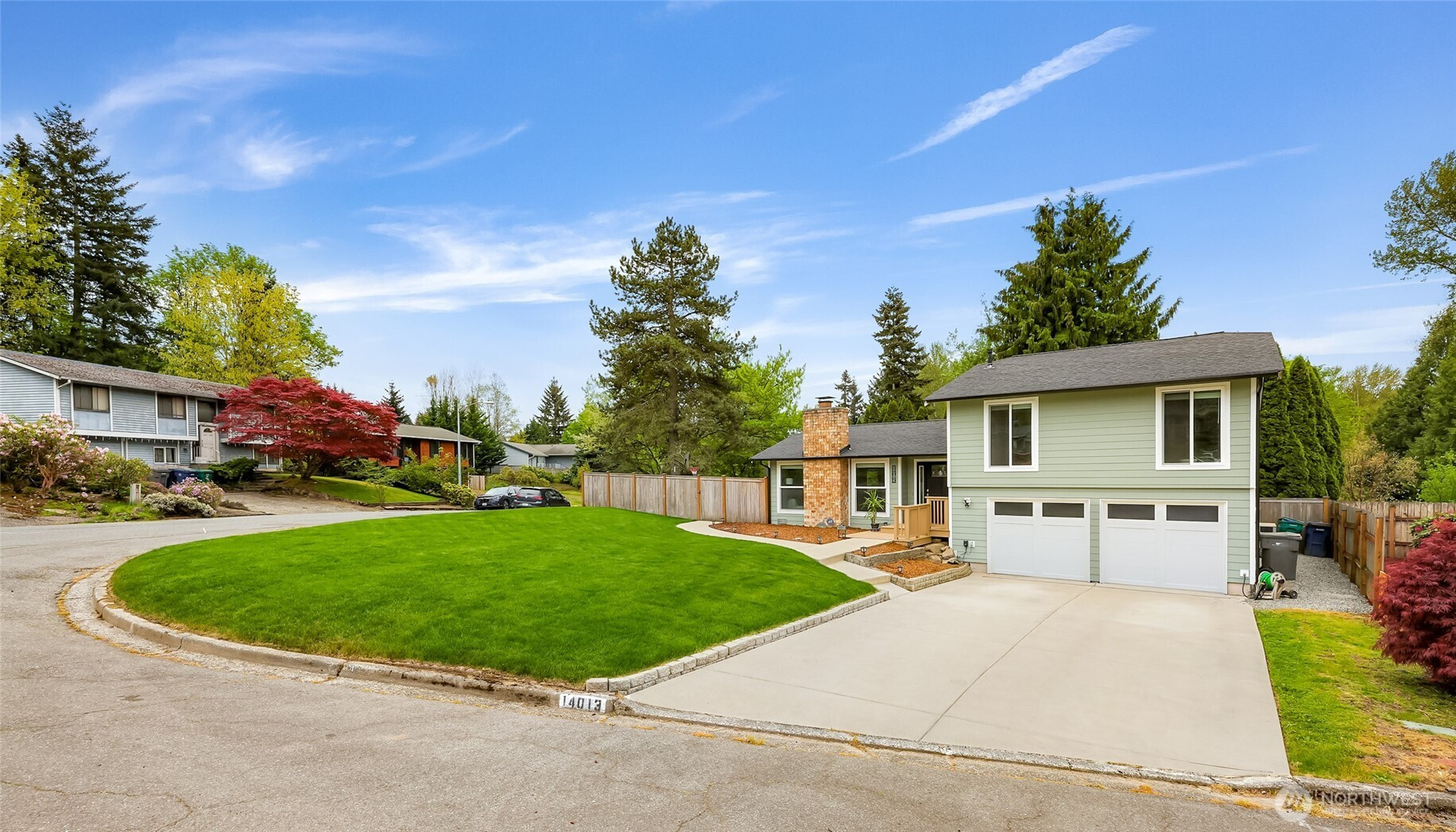 14013 113th Avenue NE, Kirkland, WA 98034