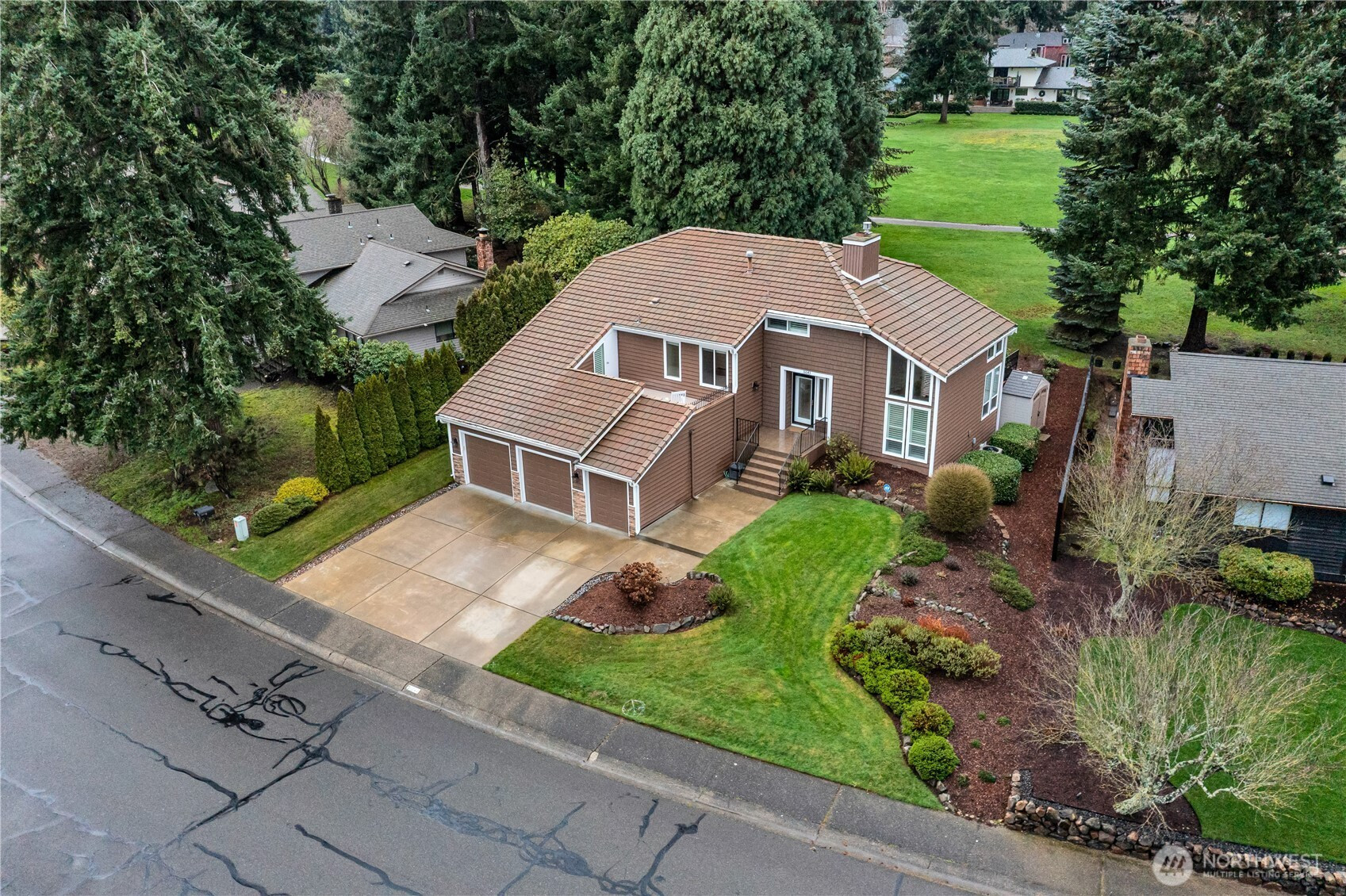 31643 37th Avenue SW, Federal Way, WA 98023
