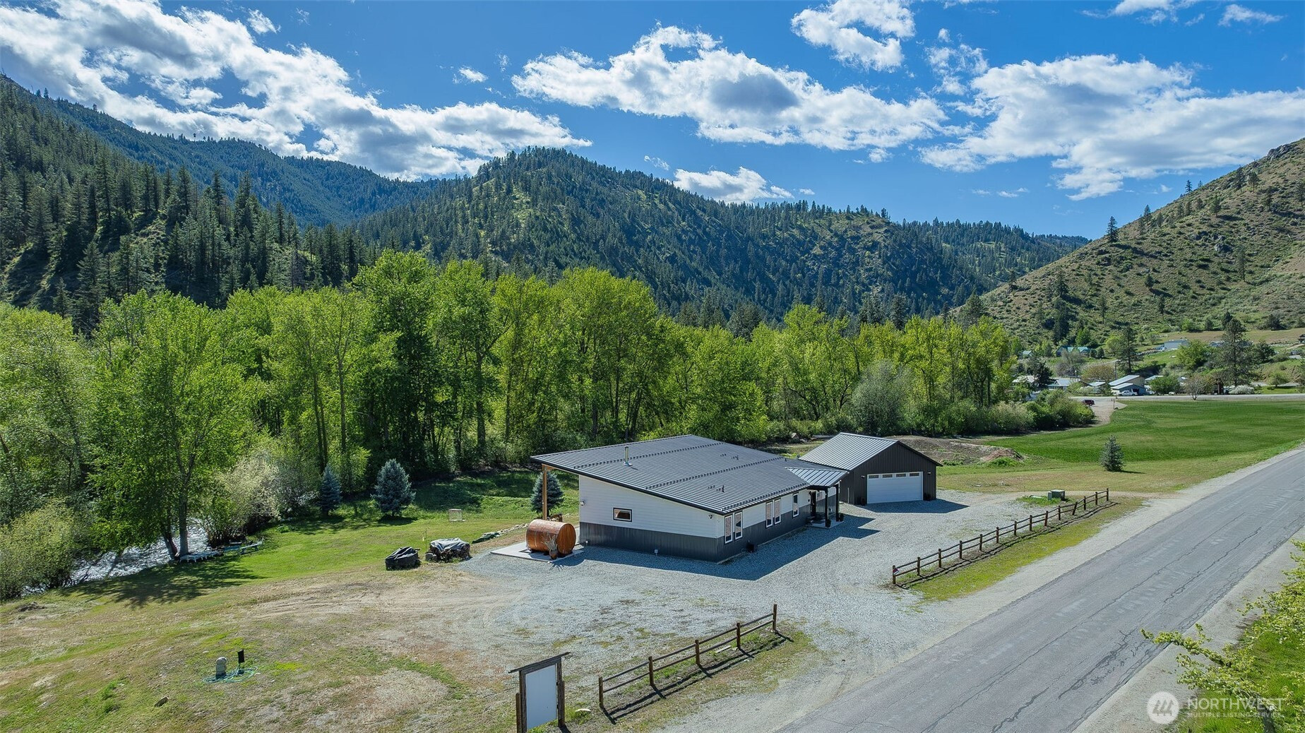177 Mad River Road, Entiat, WA 98822