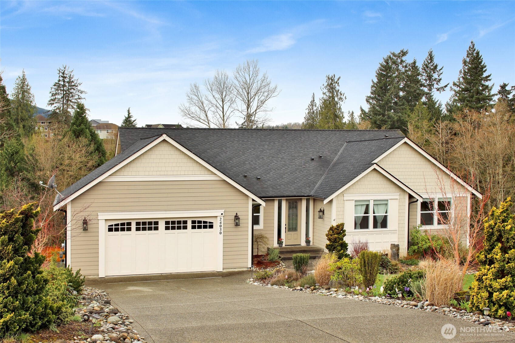 24030 Dolphin Lane, Mount Vernon, WA 98274