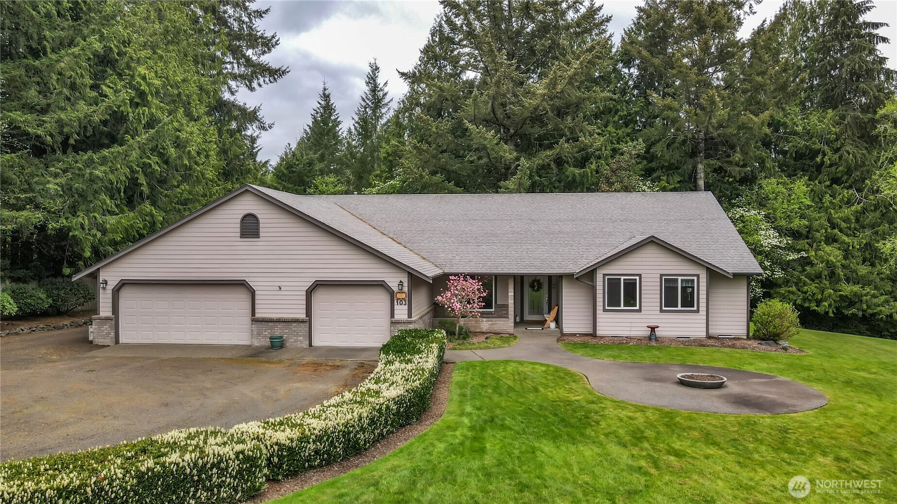 103 SE Alder Manor Lane, Shelton, WA 98584