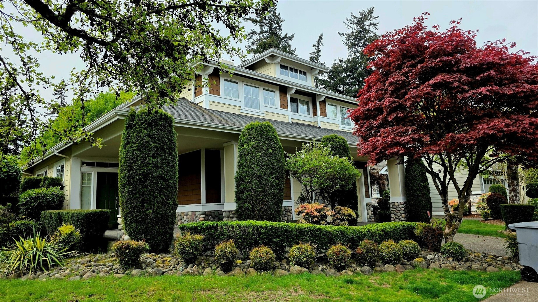 12085 SE 41st Street, Bellevue, WA 98006
