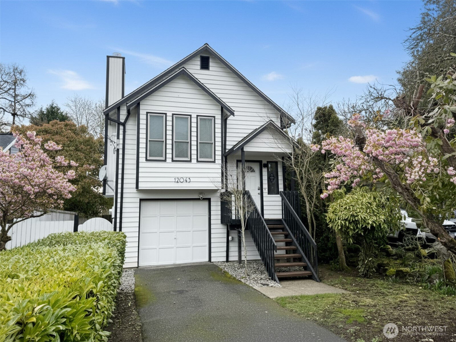 12043 Bartlett Avenue NE, Seattle, WA 98125
