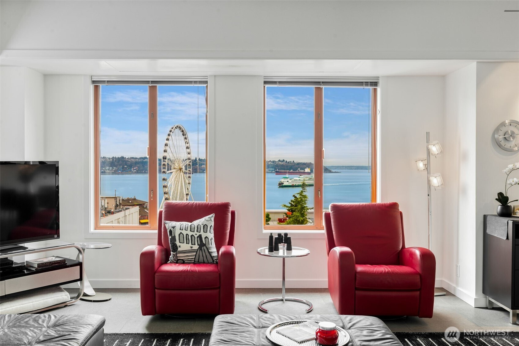 98 Union Street, Seattle, WA 98101