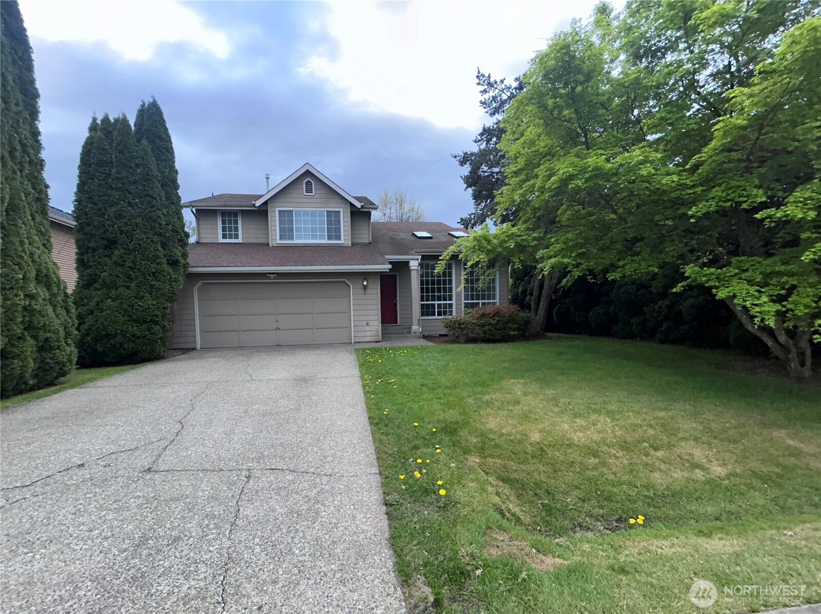 767 Oakhurst Drive, Pacific, WA 98047