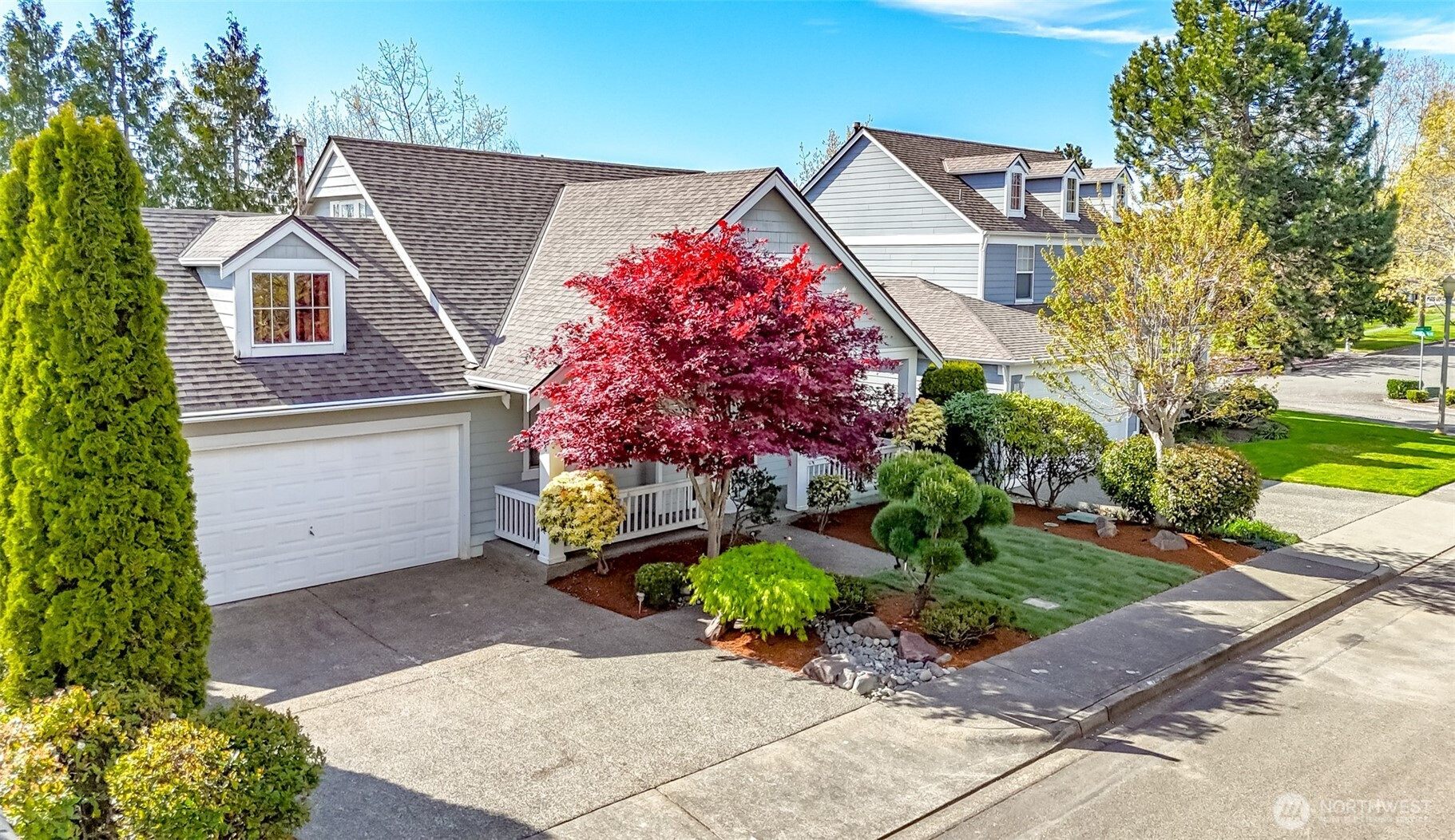 3306 View Point Circle NE, Tacoma, WA 98422