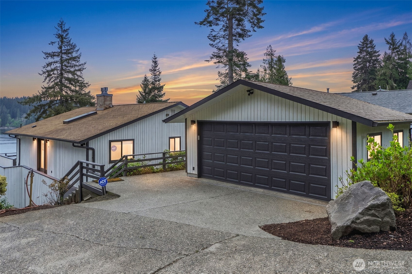 461 SE Kamilche Shores Road, Shelton, WA 98584