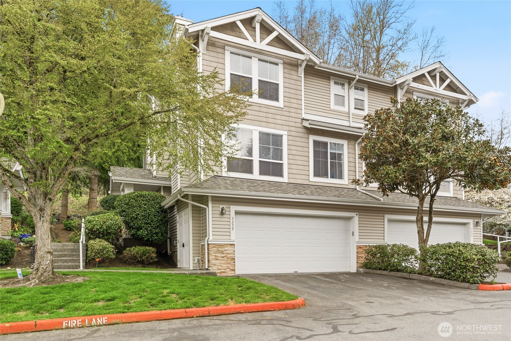 5259 236th Place SE, Issaquah, WA 98029