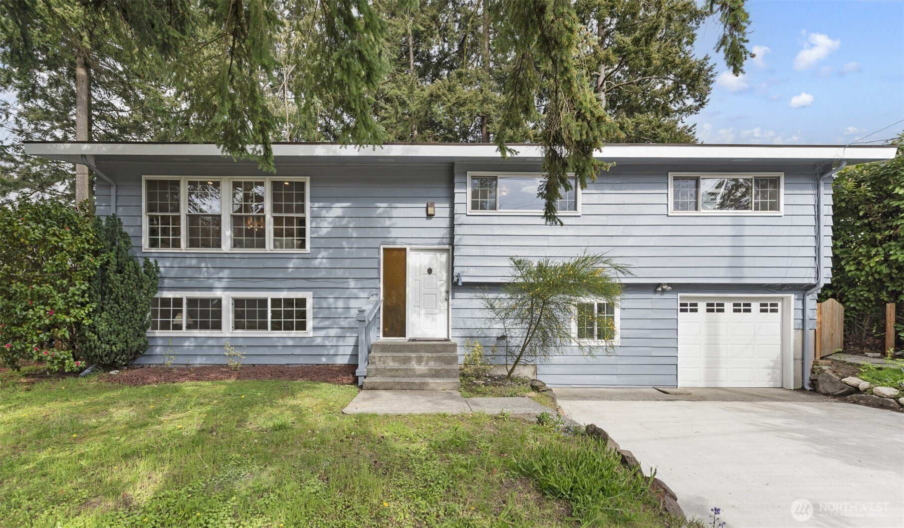 20310 5th Avenue NW, Shoreline, WA 98177